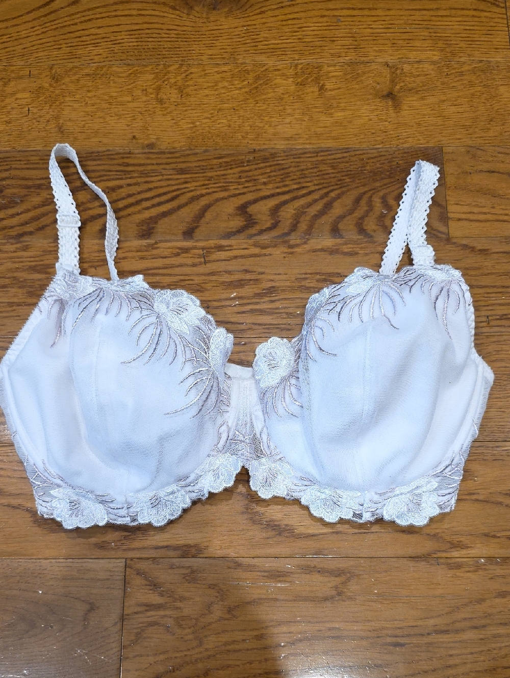 Emma-Jane Maternity Nursing Lace-Trim Underwire Bra - White, Size 34E. NWOT